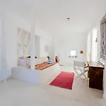Kouros Exclusive - Adults Only 4*