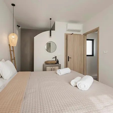 Kouros Exclusive & - Adults Only 4*